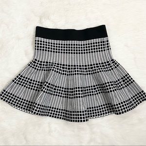 FOREVER 21 Black and White Peplum Mini Skirt